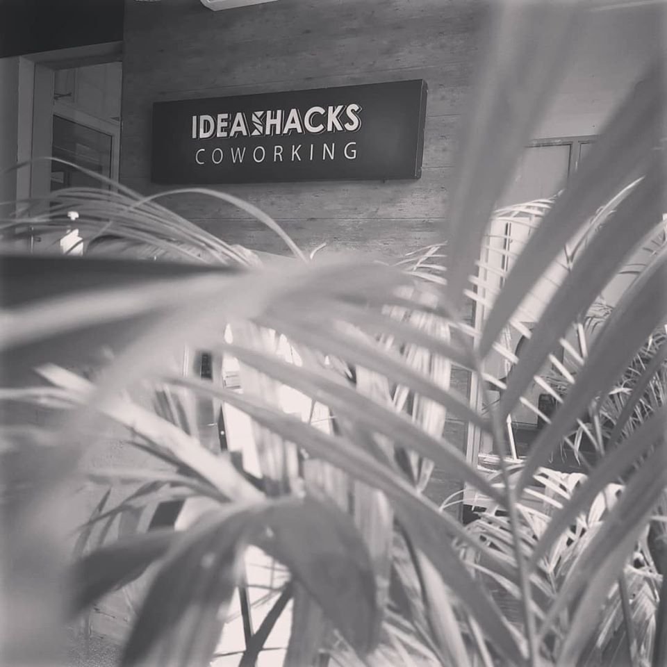 Green Coworking at The Unit by IDEASHACKS in Faridabad